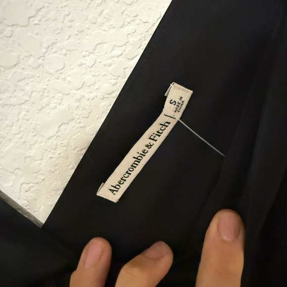 Abercrombie & Fitch Black Asymmetrical Dress - Picture 6 of 7